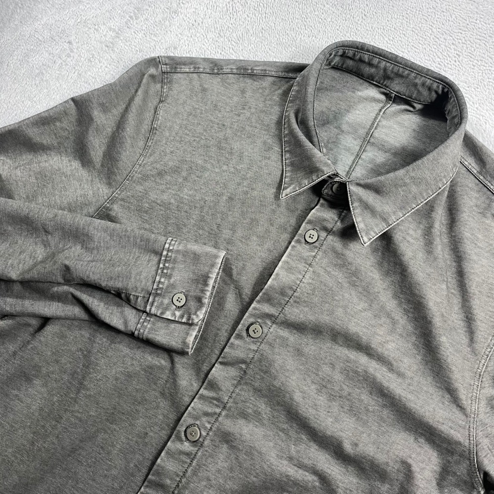 Lululemon Commission Long Sleeve Button Down Shirt Grey Mens Tech Utility